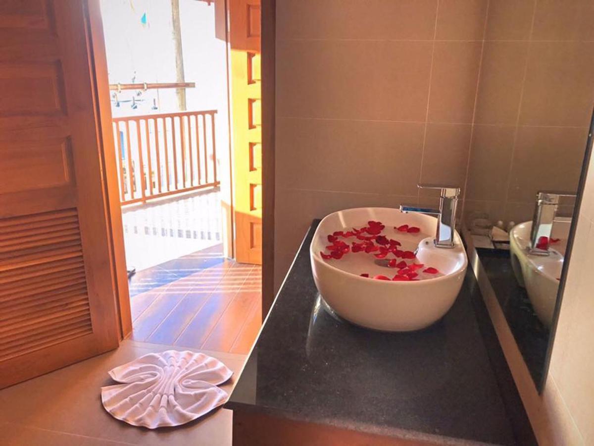 Ngapali Win Hotel Kültér fotó